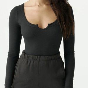 Joah Brown Brand Black Henley